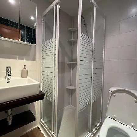 アパート Tifi-maties Borumbot *